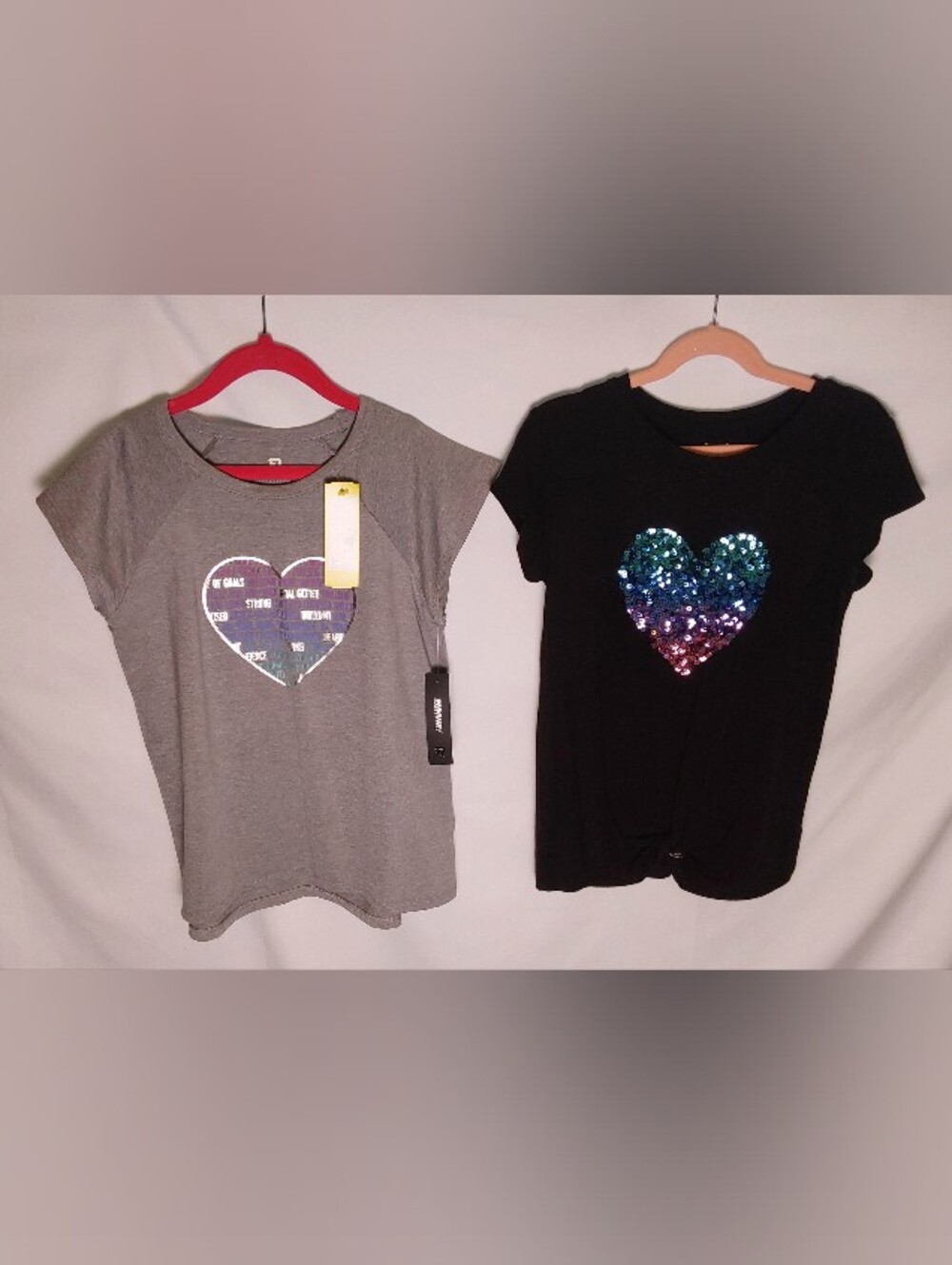 Girls' Gray Shirt w/Positive Words Heart & Black Short-Sleve w/Sequin Heart